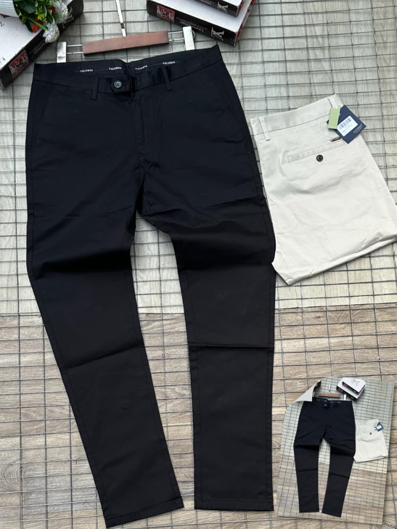 Black chinos, 1 Pcs =30k